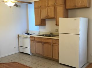 1207 Fairfield Rd, Wauconda, IL 60084