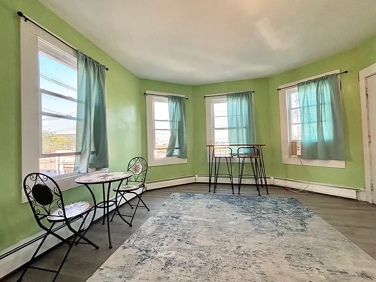 753 Cranston St #2 — Photo 2