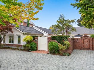 1988 Shenandoah Dr E, Seattle, WA 98112