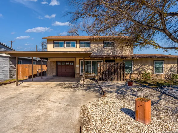 83 Wayside Dr, San Antonio, TX 78213