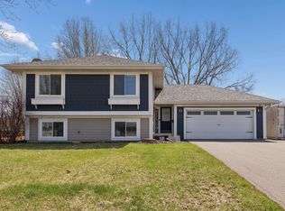 17748 Iceland Trl, Lakeville, MN 55044