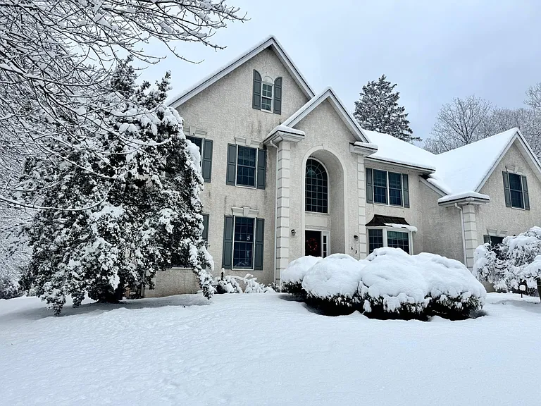 613 Dager Rd — Photo 3