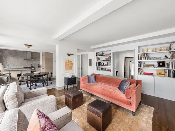 400 East 52nd Street image 1 of 9