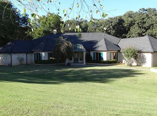 522 Timberlane, Stroud, OK 74079