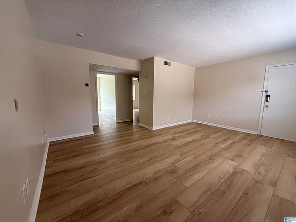 4th image of 3430 Sandner Ct APT C