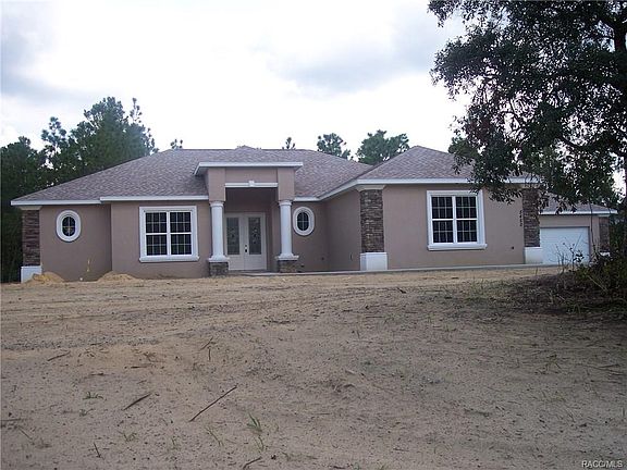 3rd image of 5450 W Pawnee Dr