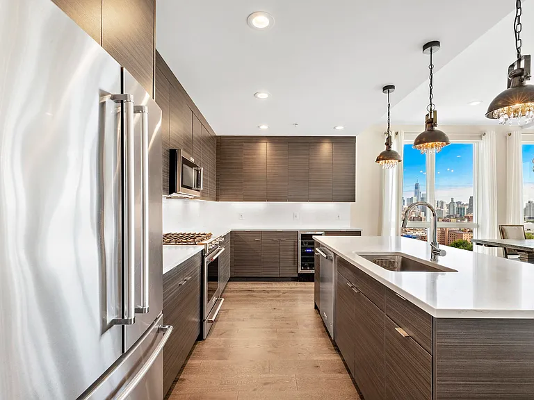502 Palisade Ave #Penthouse 601 — Photo 8