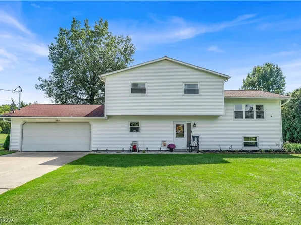 22551 Indian Hollow Rd, Wellington, OH 44090