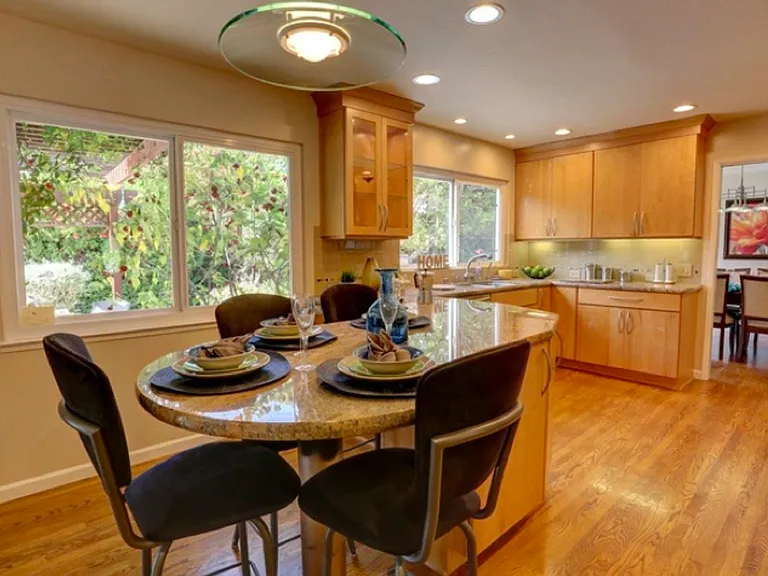 3185 Temple Ct — Photo 14