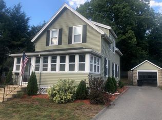 90 Vine St, Reading, MA 01867