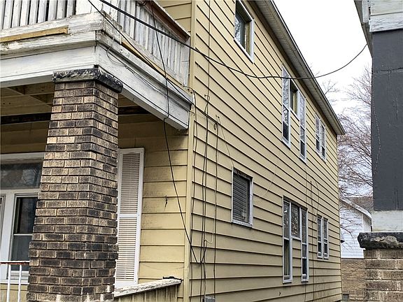 3rd image of 303 East Ave