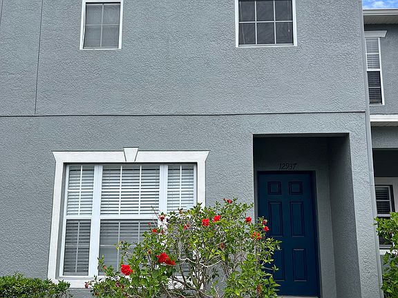 The front of the townhome.