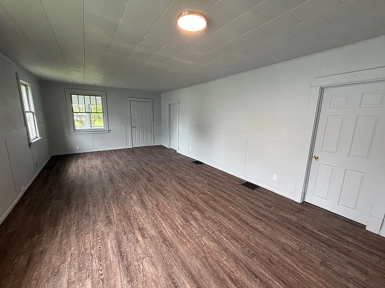 426 W Maple St #W — Photo 7