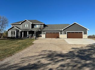 6545 Park Trail Rd, Hamel, MN 55340