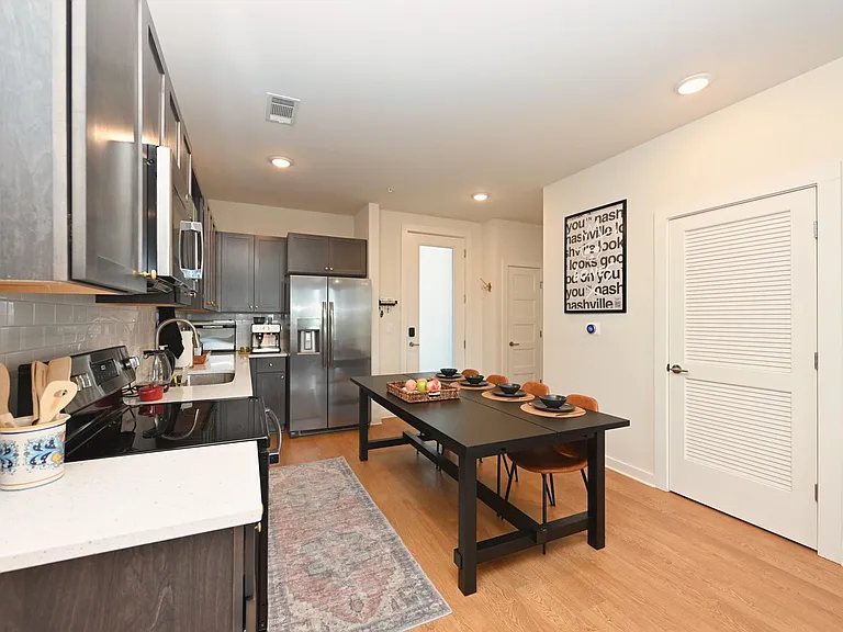 2900 Edwin Way #202 — Photo 19