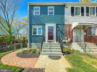 7210 Annapolis Rd, Hyattsville, MD 20784