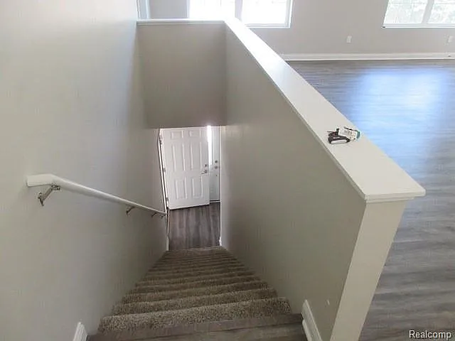891 Watercress Ln — Photo 9