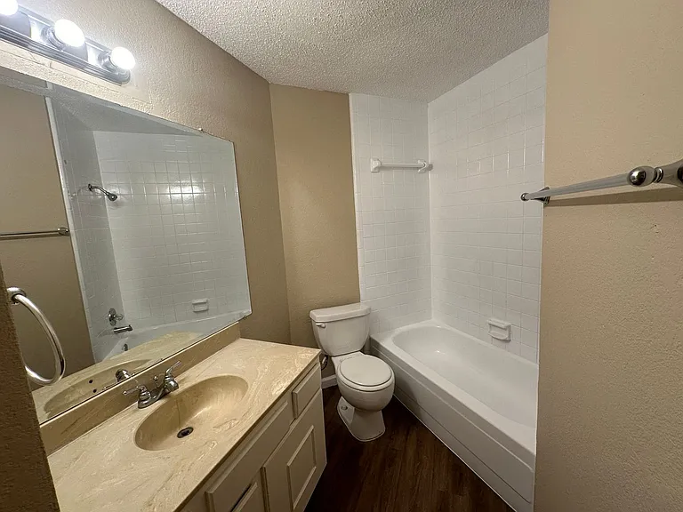 6416 Brookhaven Trl — Photo 18