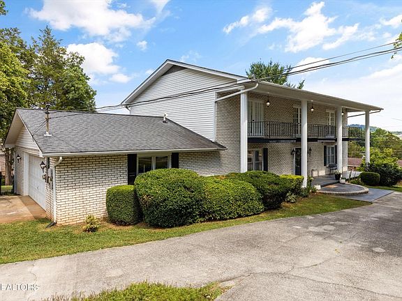 4th image of 4638 Cobblestone Cir