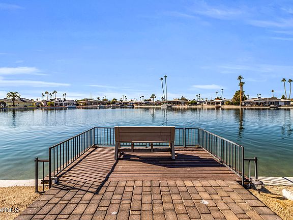 5th image of 10601 W BAYSIDE Road