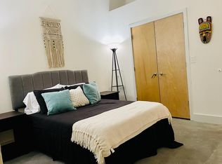 120 Perry St, Petersburg, VA 23803