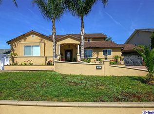 913 Andover Dr, Burbank, CA 91504