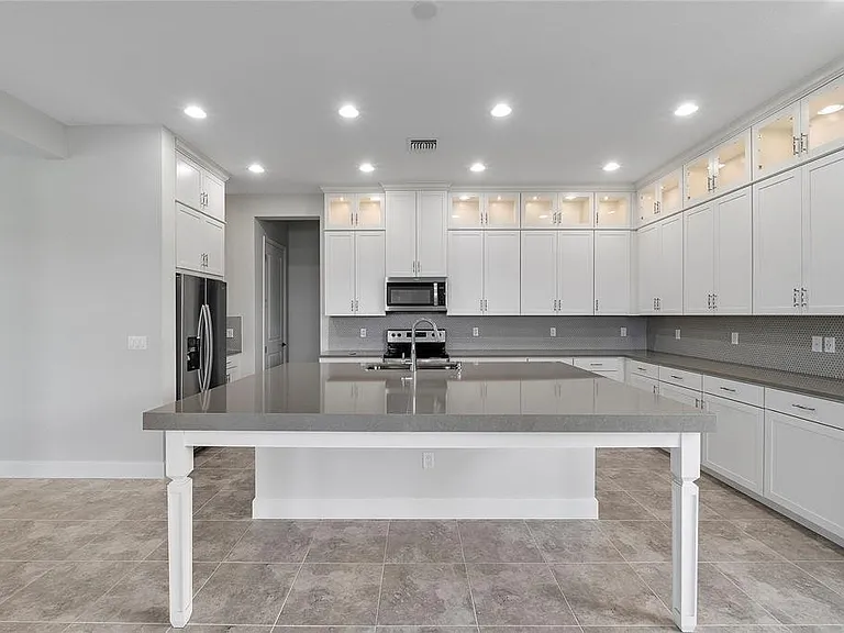 5206 Liberty Ln — Photo 34