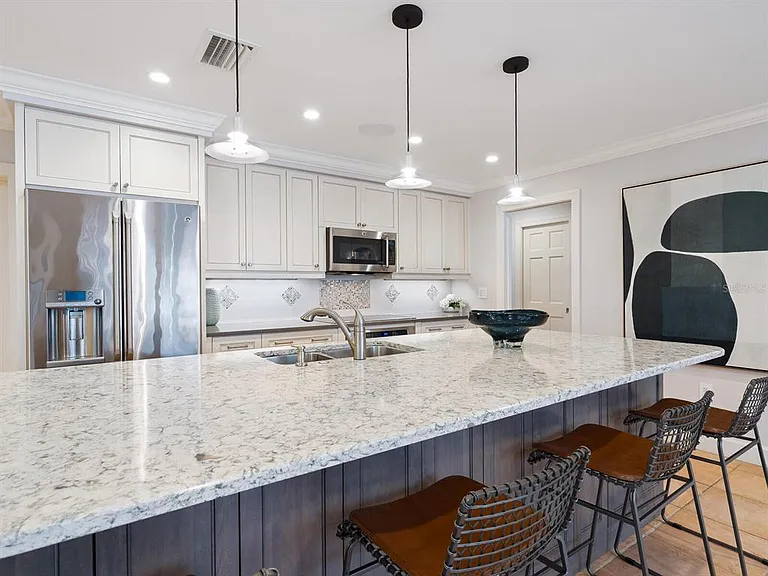 606 Owl Way — Photo 13