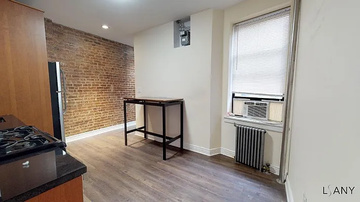 Rented by LandSeair Real Estate Group | media 5