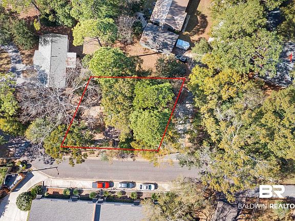 3rd image of 349 Gayfer Ct