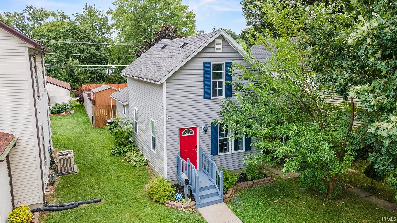 213 S Johnson St photo 1