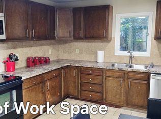 513 E Hillcrest Ave, New Castle, PA 16105