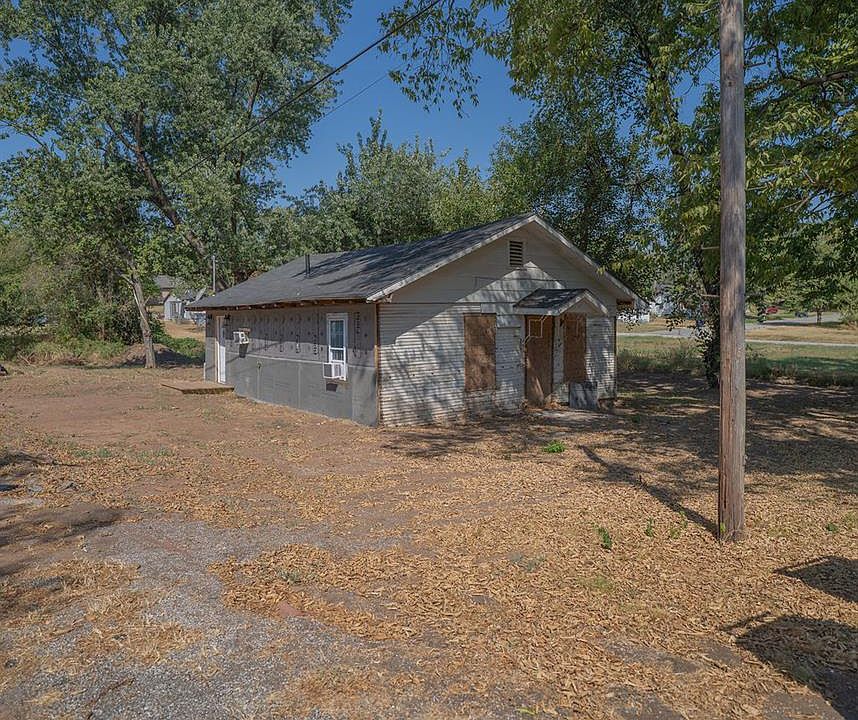 1st image of 2119 Cherokee Ave