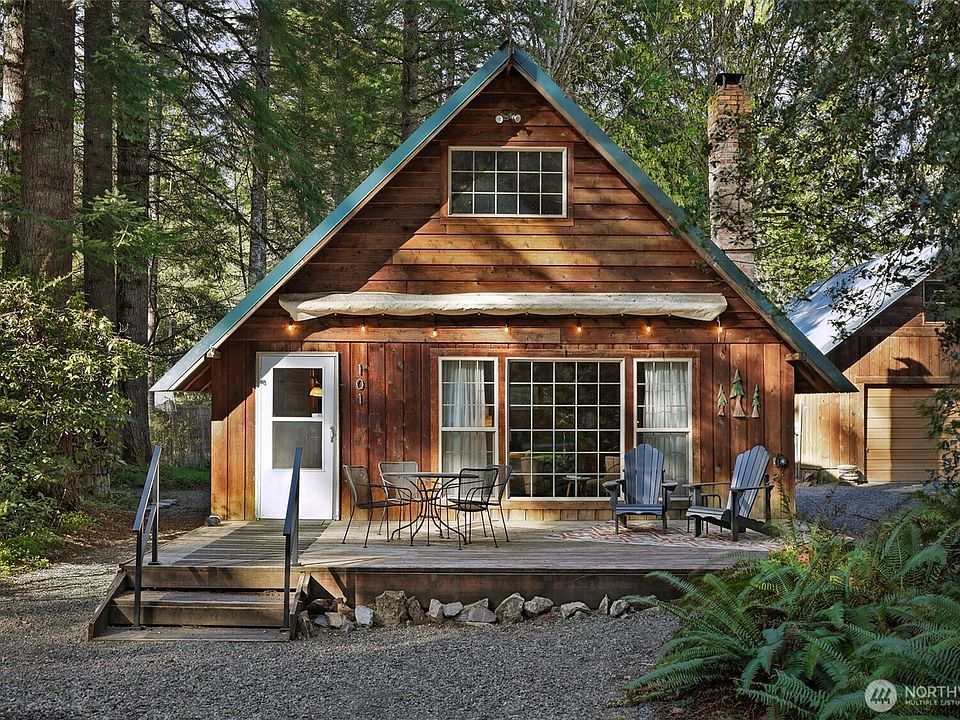1st image of 101 Chipmunk Place