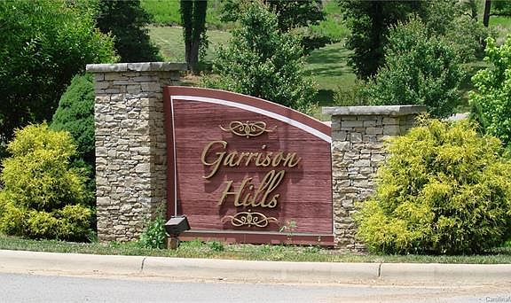 2nd image of 81 Gracie Ln #33