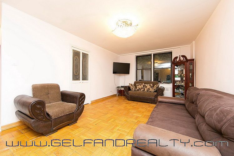 1st image of 275 Webster Ave APT 4C