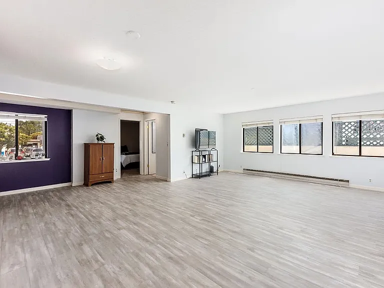 320 Peninsula Ave #120A — Photo 20