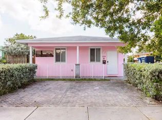 1570 SW 3rd St, Miami, FL 33135