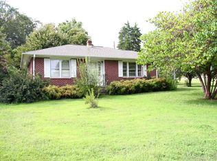 103 Jones Cir, Iva, SC 29655