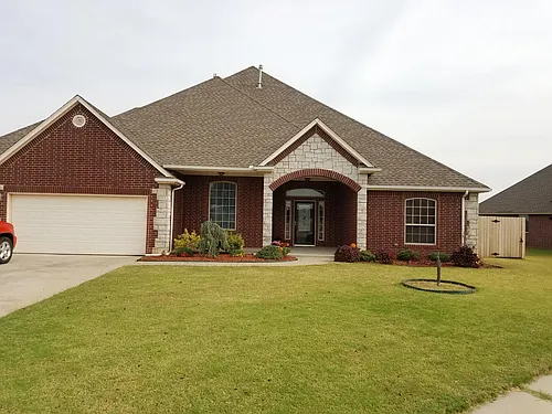 5800 Shiloh Blvd Photo 1
