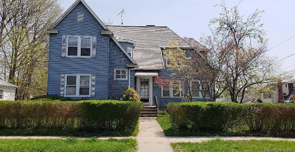 2nd image of 456 Campfield Ave
