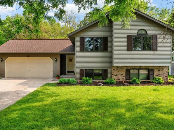 625 Robin Drive, Sun Prairie, WI 53590