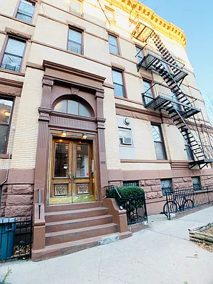 Rented by Triplemint | media 24