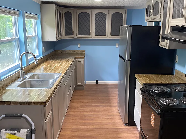 545 W Garden Farm Rd — Photo 8