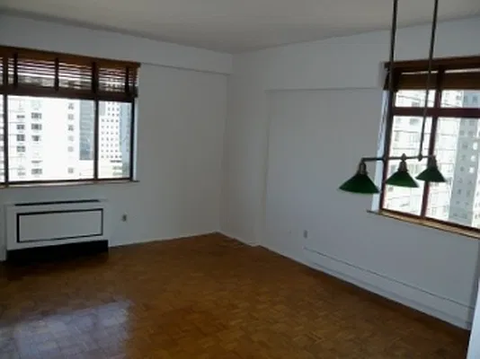 Rented by MNS | media 21