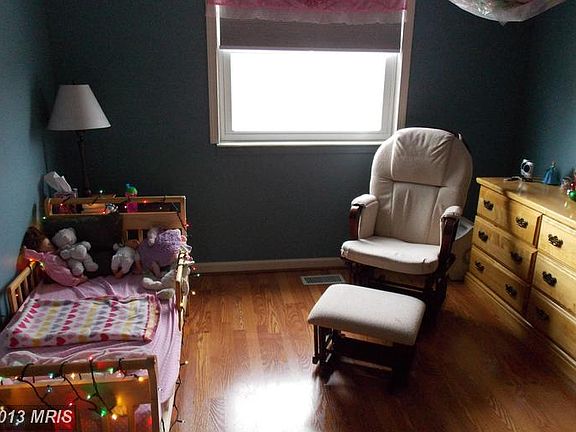 5th image of 7196 Glenmeadow Ct