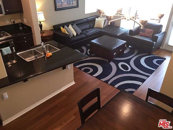3rd image of 5406 W 149th Pl Unit 10