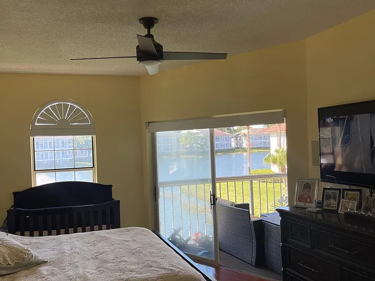 209 Cypress Point Dr — Photo 9