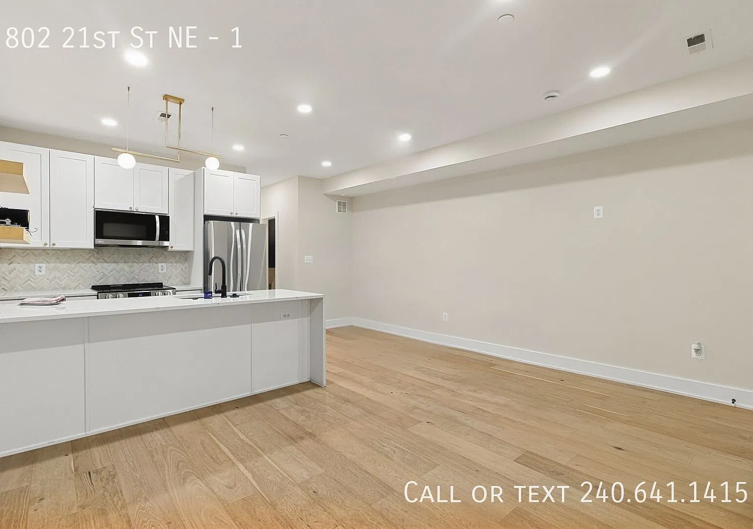802 21st St NE — Photo 4