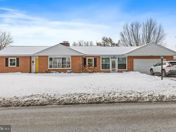 604 E Winding Hill Rd, Mechanicsburg, PA 17055